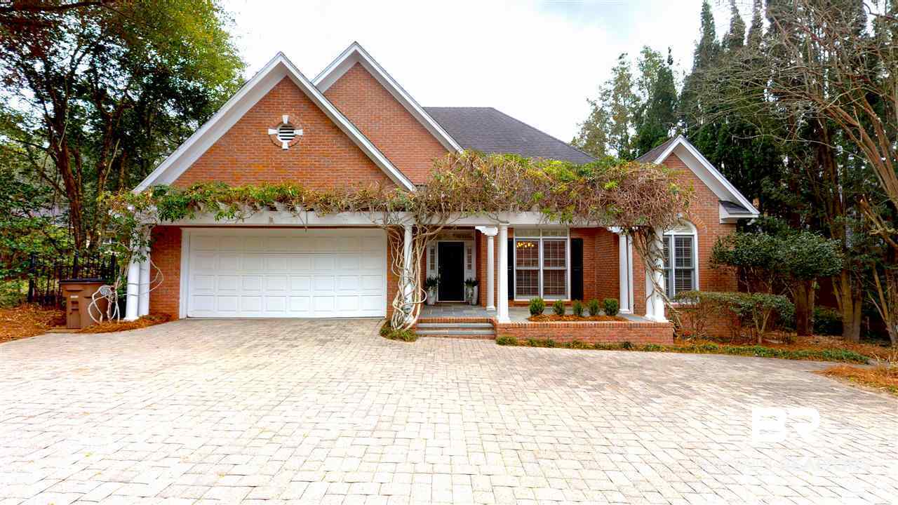 69 Croydon Road Mobile, AL 36608 - Photo 1 of 26
