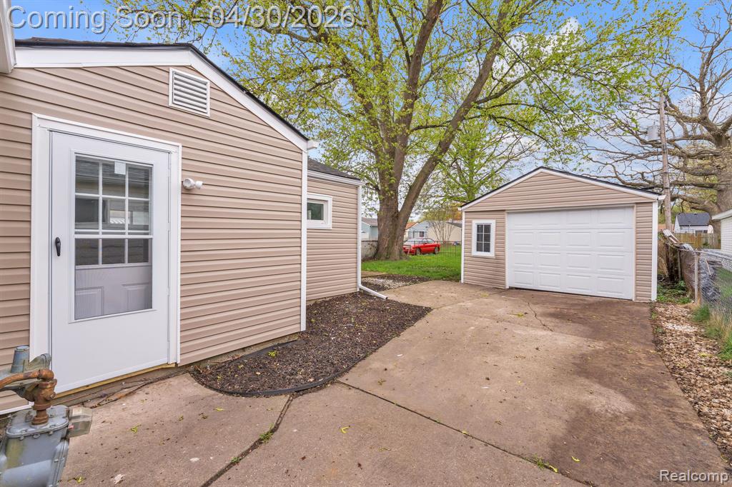 8248 Birch Street Taylor, MI 48180 - Photo 8 of 28