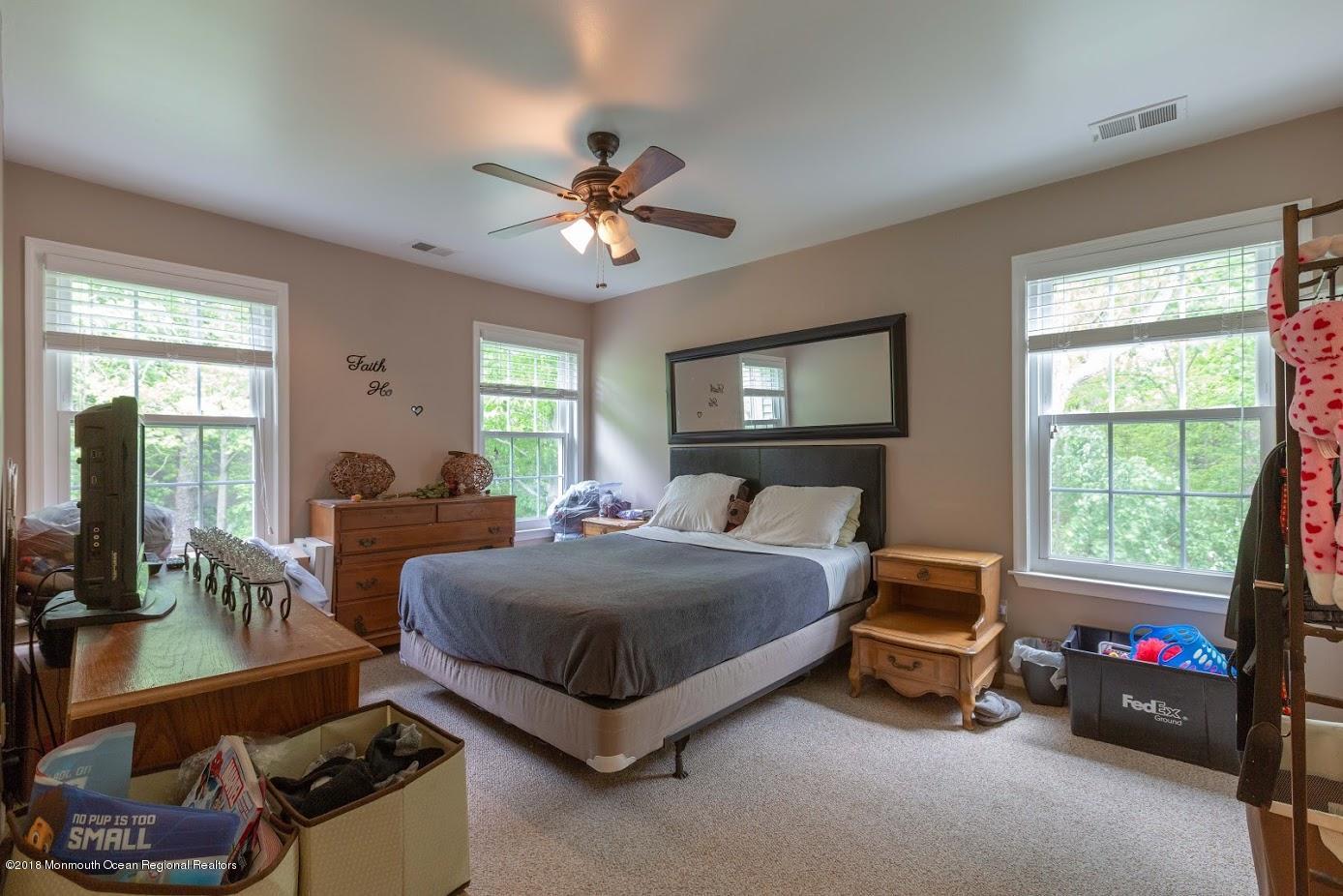 8 White Oak Court Howell, NJ 07731 - Photo 15 of 20 8WhiteOak-70