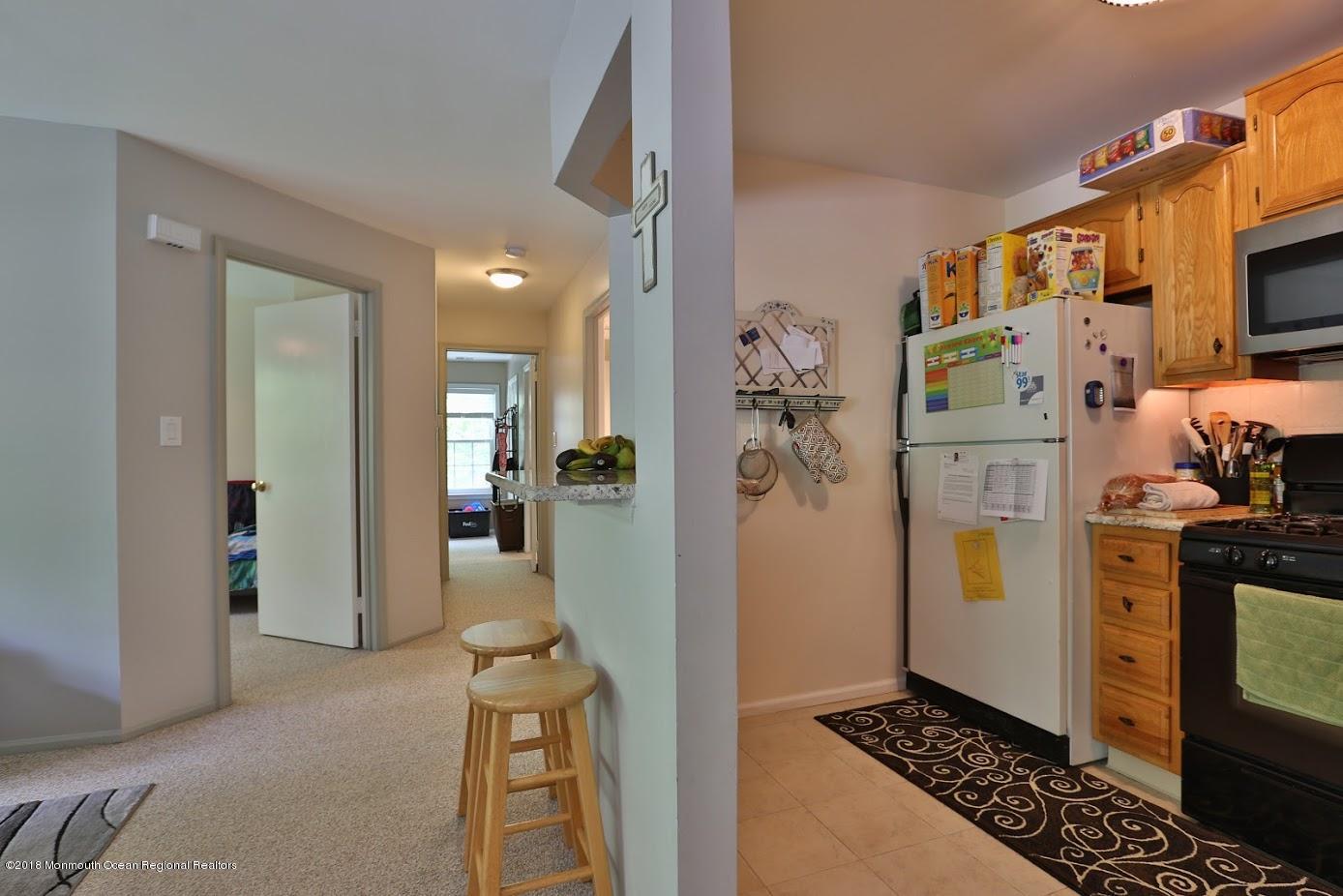 8 White Oak Court Howell, NJ 07731 - Photo 10 of 20 8WhiteOak-59