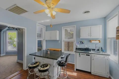 $429,900 | 1671 North Marshall Street, Milwaukee, WI 53202