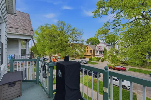$429,900 | 1671 North Marshall Street, Milwaukee, WI 53202
