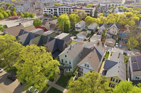 $429,900 | 1671 North Marshall Street, Milwaukee, WI 53202