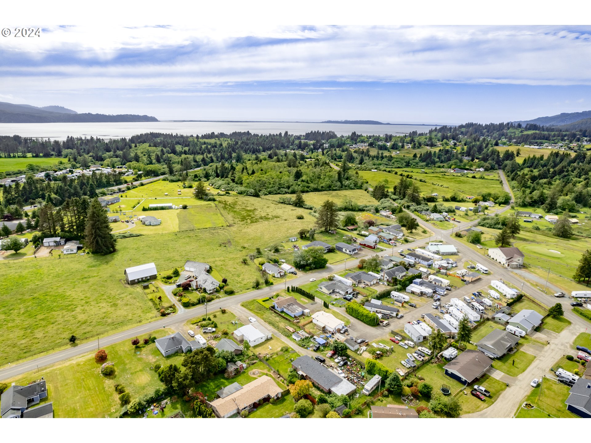 7185 Vaughn Road Tillamook, OR 97141 - Photo 3 of 24 Gallery Image 3