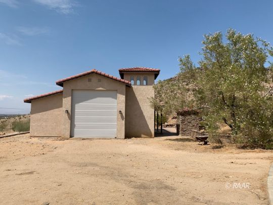 2302 South Gateway Boulevard Ridgecrest, CA 93555 - Photo 33 of 35