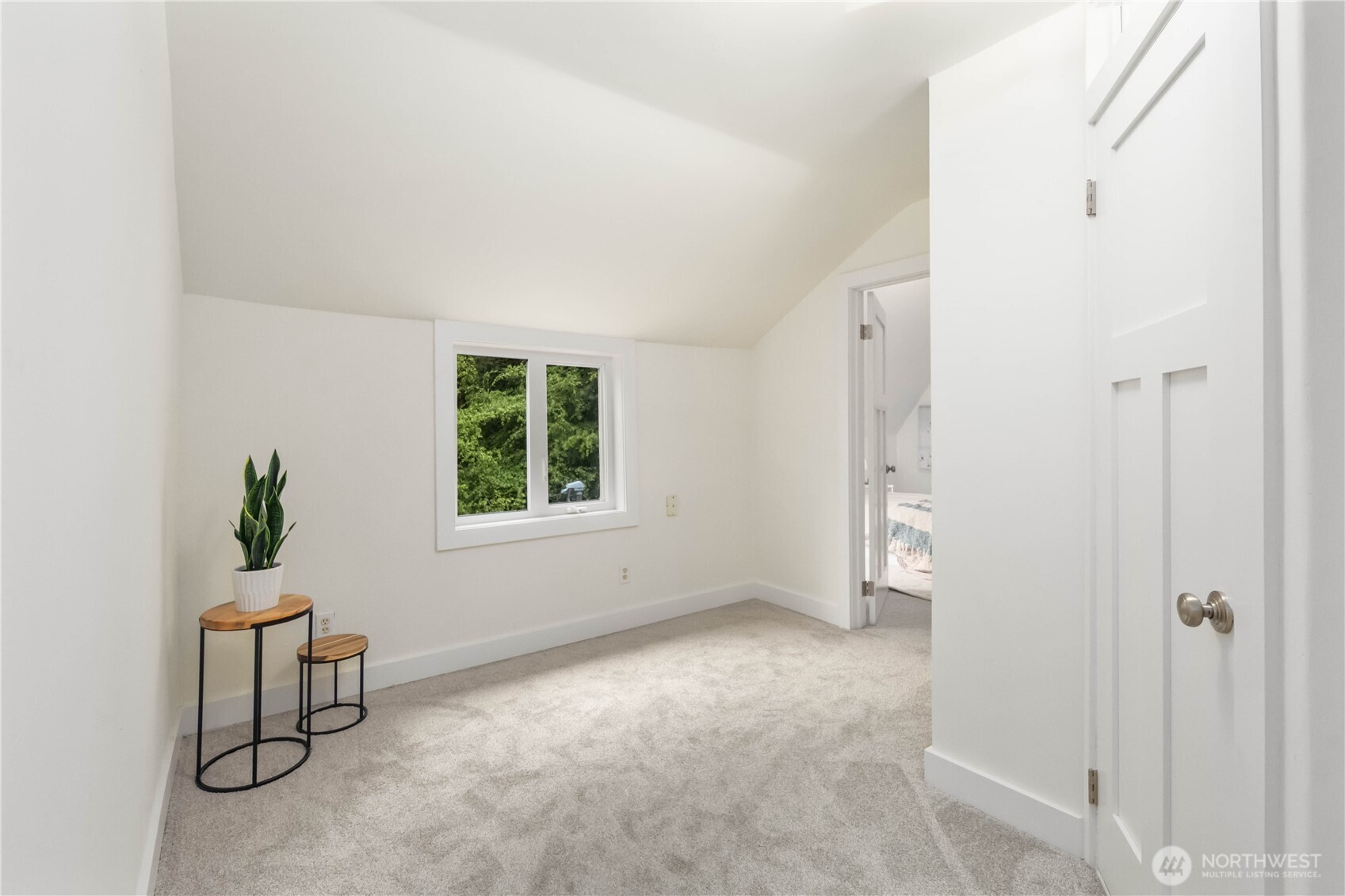 421 North 40th Street Seattle, WA 98103 - Photo 19 of 40