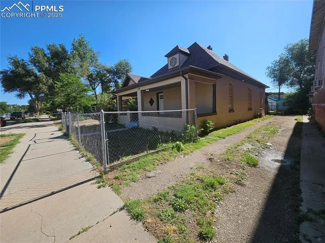 $194,999 | 1138 Pine Street, Pueblo, CO 81004