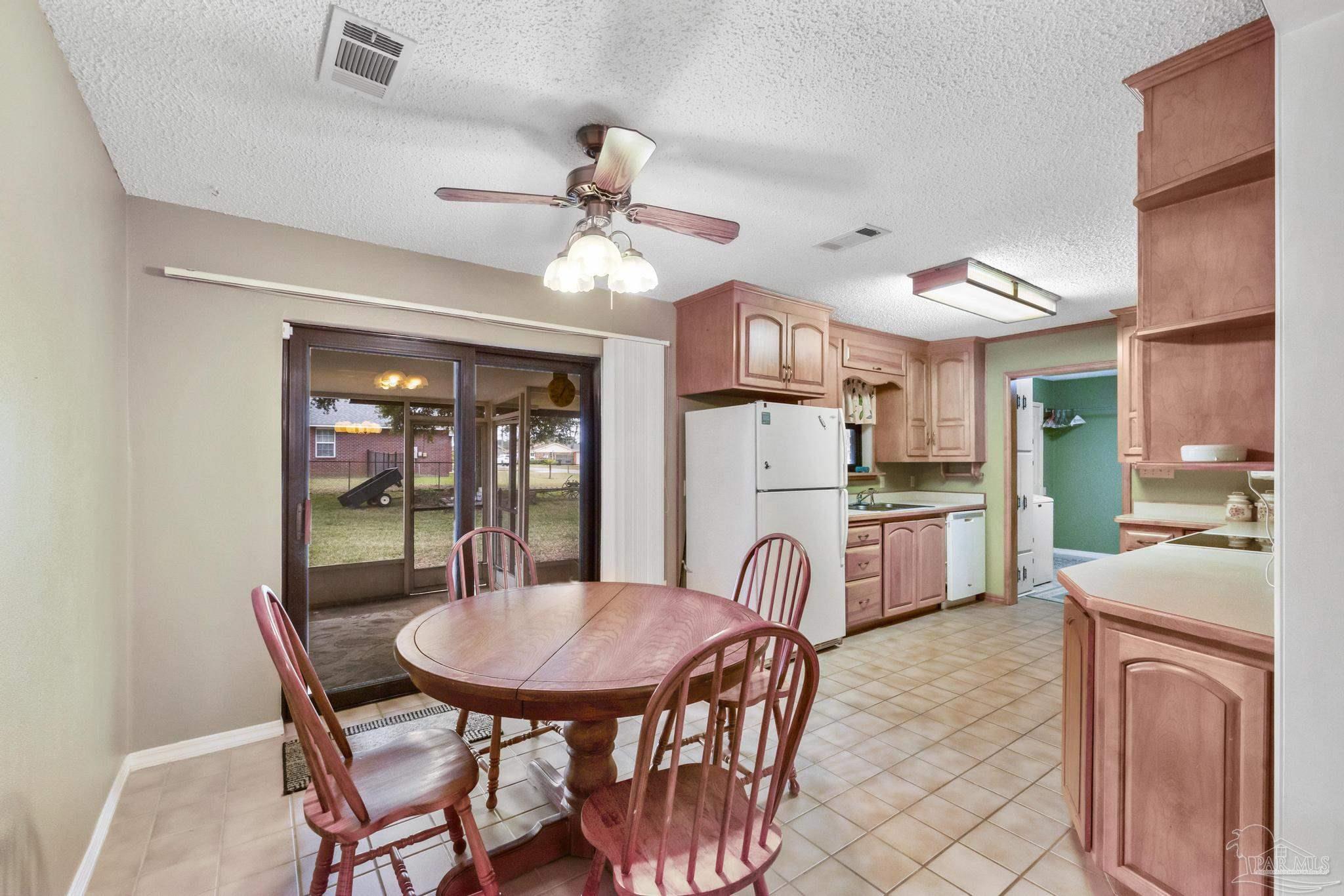 415 West Kingsfield Road Cantonment, FL 32533 - Photo 18 of 58 Gallery Image 18