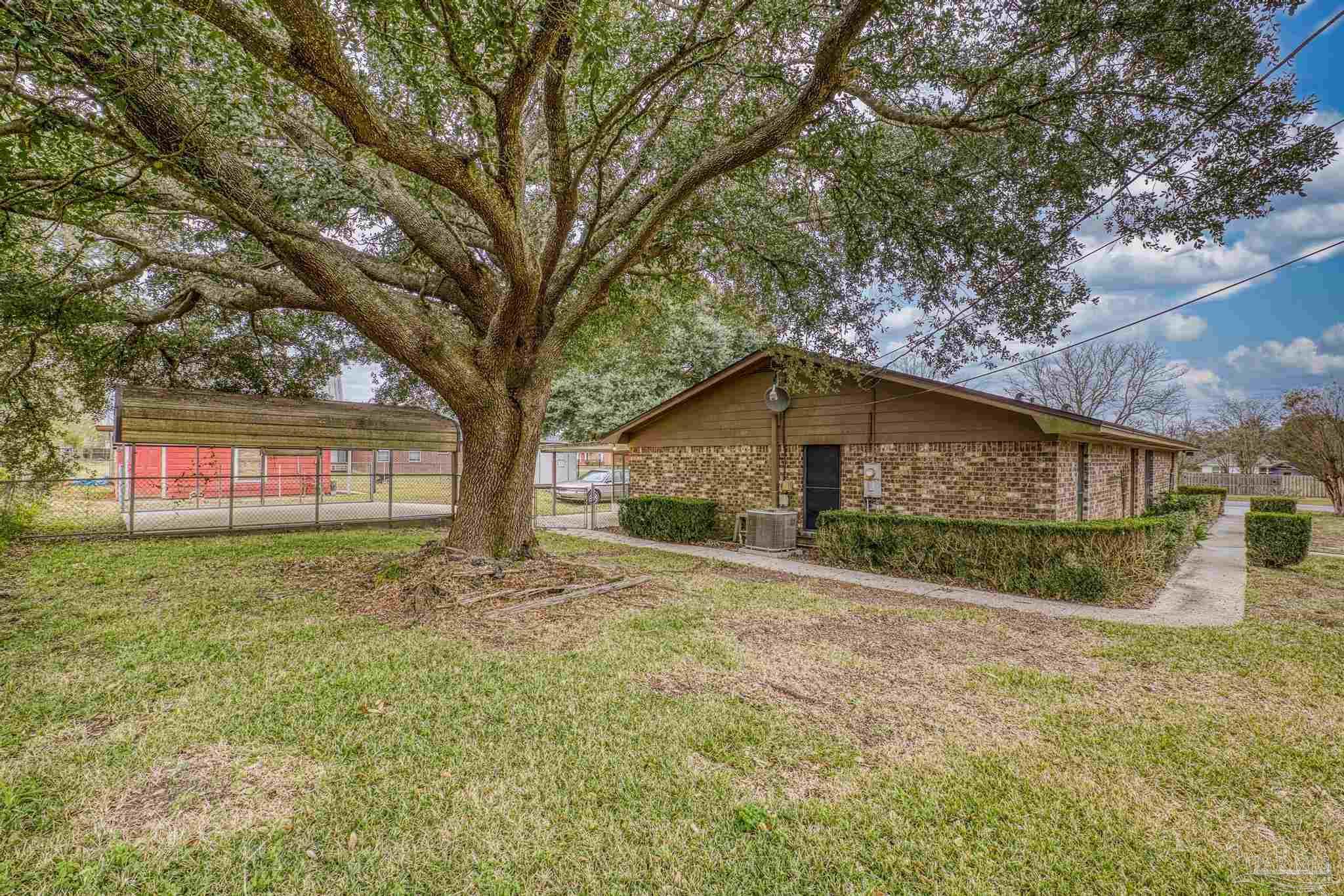 415 West Kingsfield Road Cantonment, FL 32533 - Photo 45 of 58 Gallery Image 45