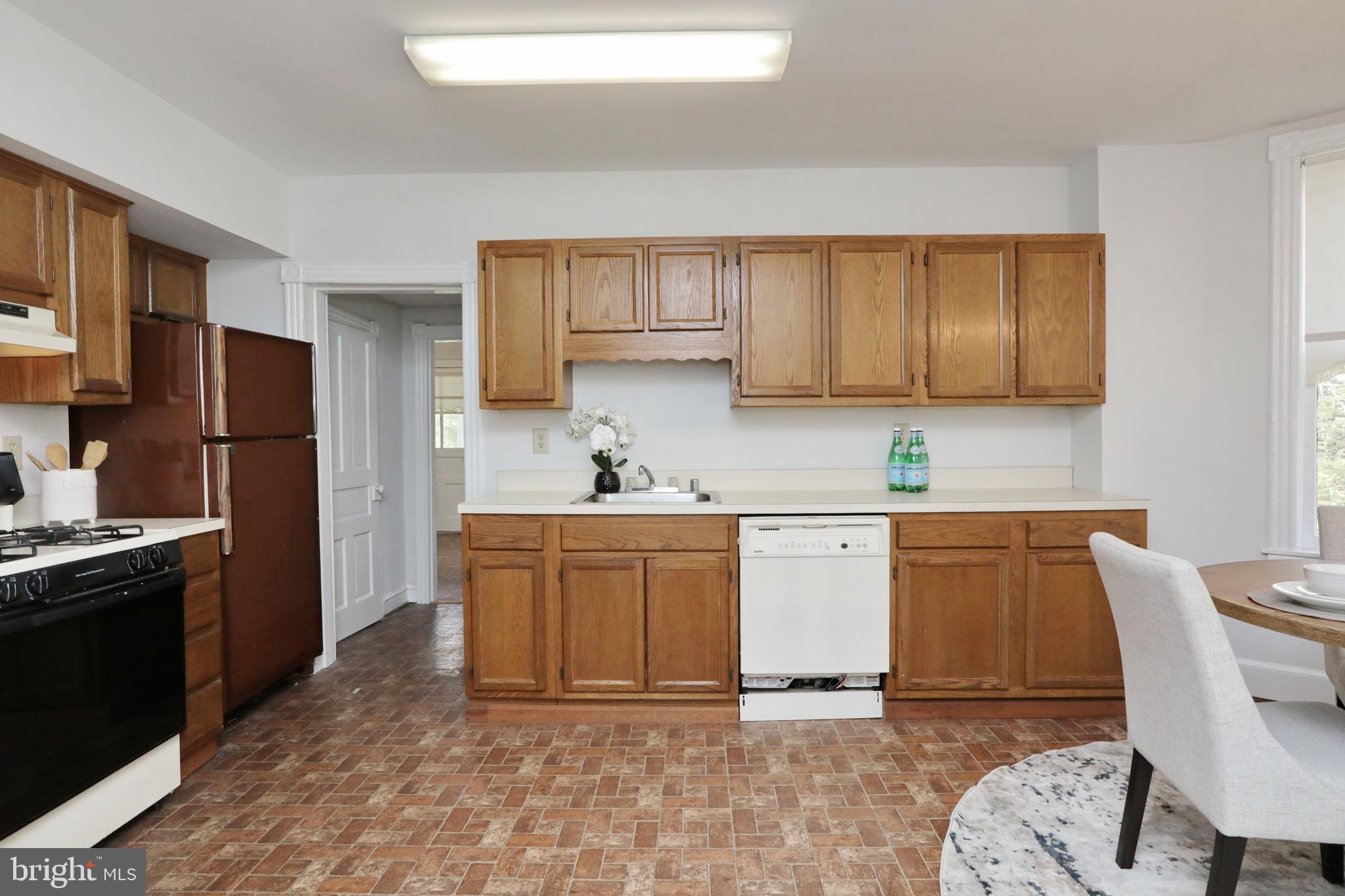 12155 Rock Point Road Newburg, MD 20664 - Photo 12 of 74