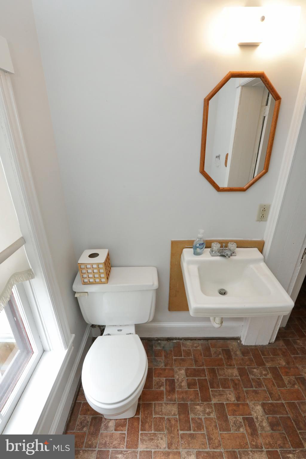 12155 Rock Point Road Newburg, MD 20664 - Photo 16 of 74