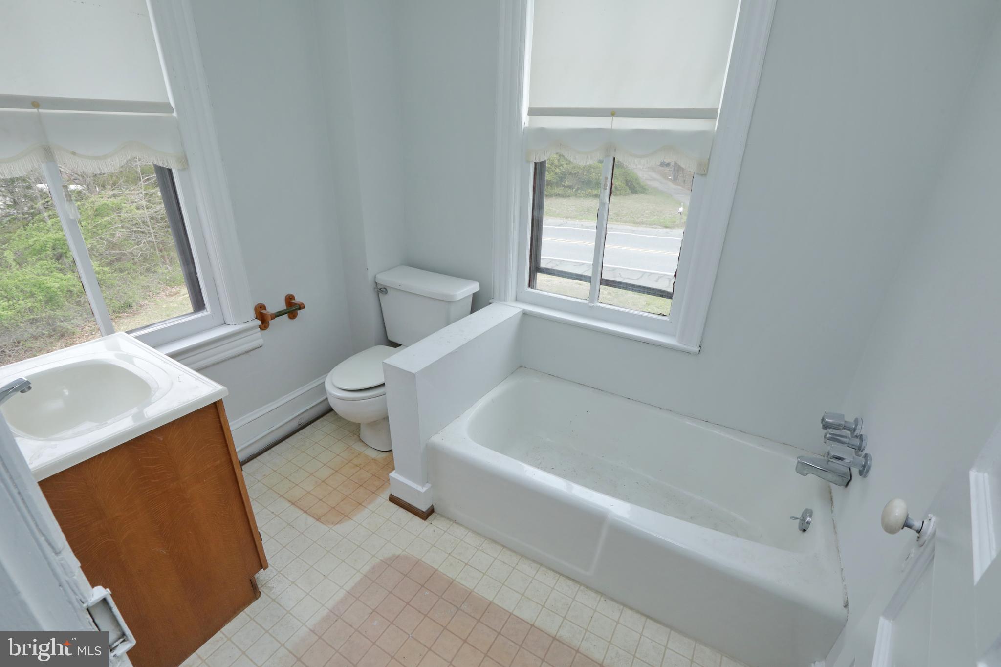 12155 Rock Point Road Newburg, MD 20664 - Photo 25 of 74