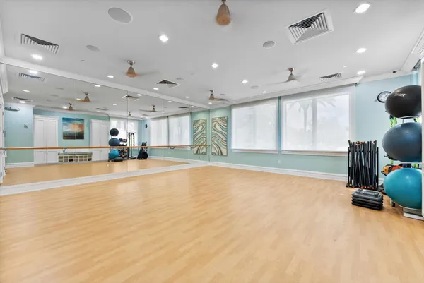 $1,890,000 | 16945 Bridge Crossing Circle, Delray Beach, FL 33446