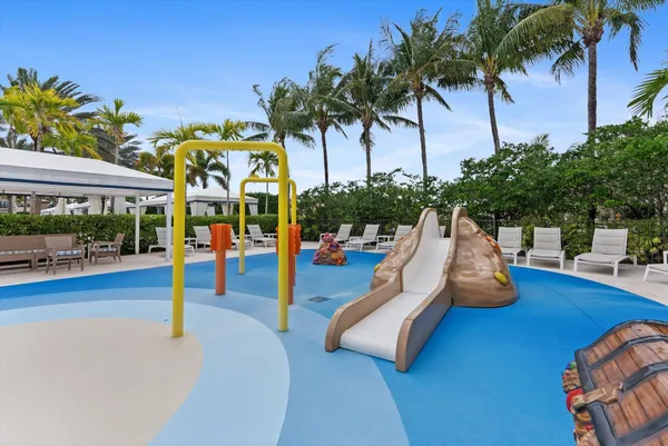 $1,890,000 | 16945 Bridge Crossing Circle, Delray Beach, FL 33446