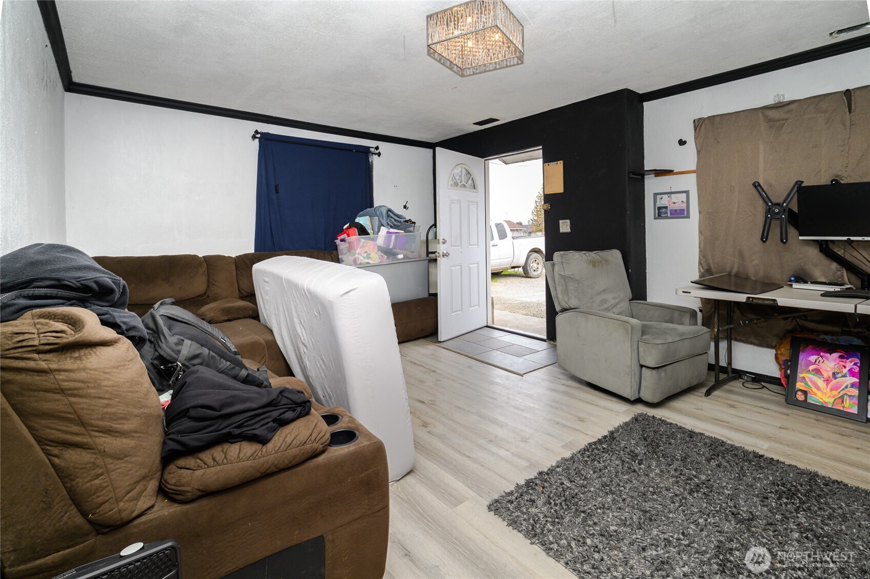 1002 Grandridge Road Grandview, WA 98930 - Photo 2 of 10