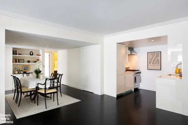 $995,000 | 27 East 65th Street, Unit 11D | Lenox Hill