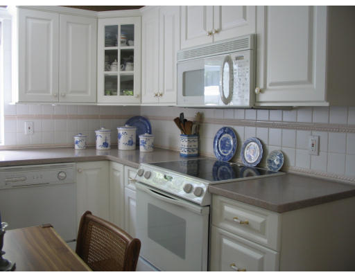 33 Keans Road Burlington, MA 01803 - Photo 7 of 16 Gallery Image 7