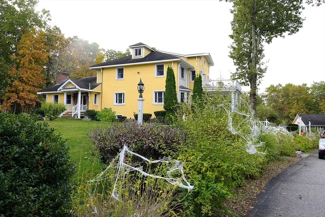 $1,499 | 85 Burlingame Road, Unit 1, Charlton, MA 01507