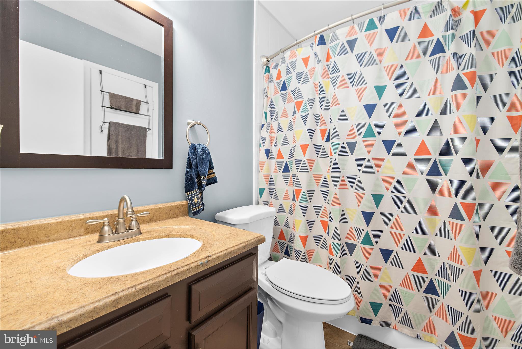 47 Vienna Court Frederick, MD 21702 - Photo 27 of 47 a bathroom with a sink and a mirror