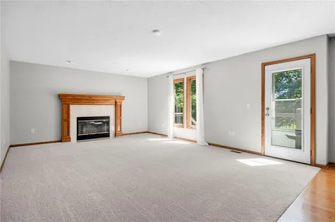 $390,000 | 1201 Aspen Drive, Smithville, MO 64089