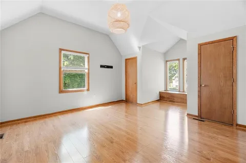 $390,000 | 1201 Aspen Drive, Smithville, MO 64089