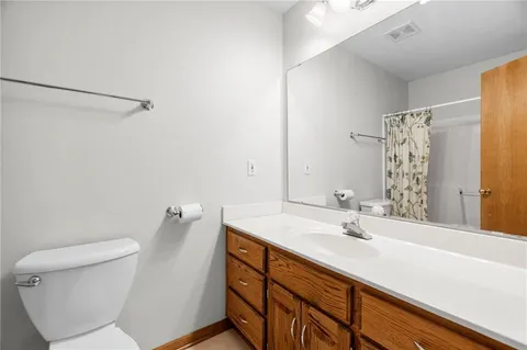 $390,000 | 1201 Aspen Drive, Smithville, MO 64089