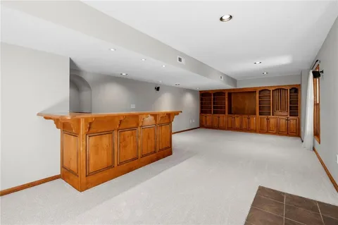 $390,000 | 1201 Aspen Drive, Smithville, MO 64089