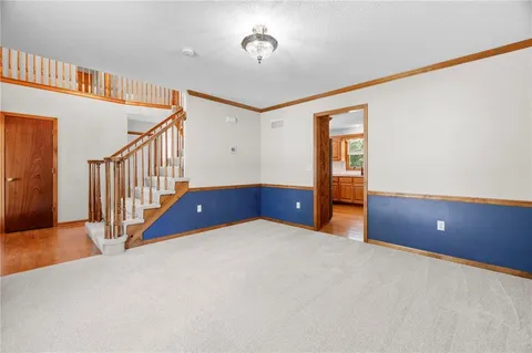 $390,000 | 1201 Aspen Drive, Smithville, MO 64089