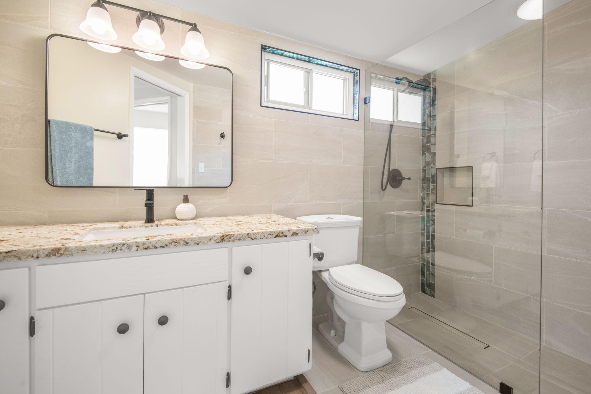 2401 Medcliff Road Santa Barbara, CA 93109 - Photo 17 of 25 Primary Bathroom 1