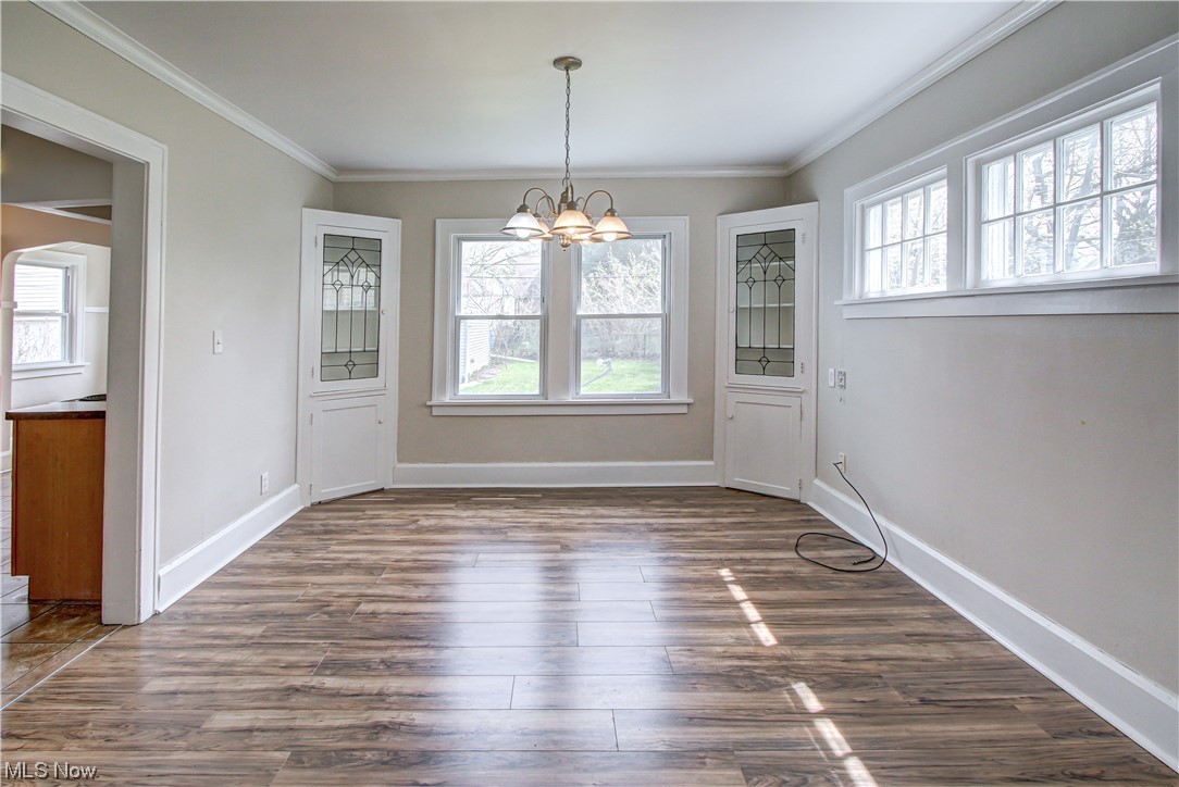 975 Pembrook Road Cleveland, OH 44121 - Photo 7 of 35