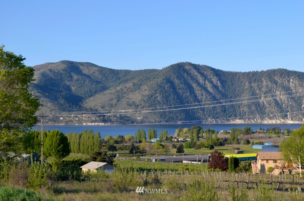 7 Swartout Road Manson, WA 98831 - Photo 3 of 22 Gallery Image 3