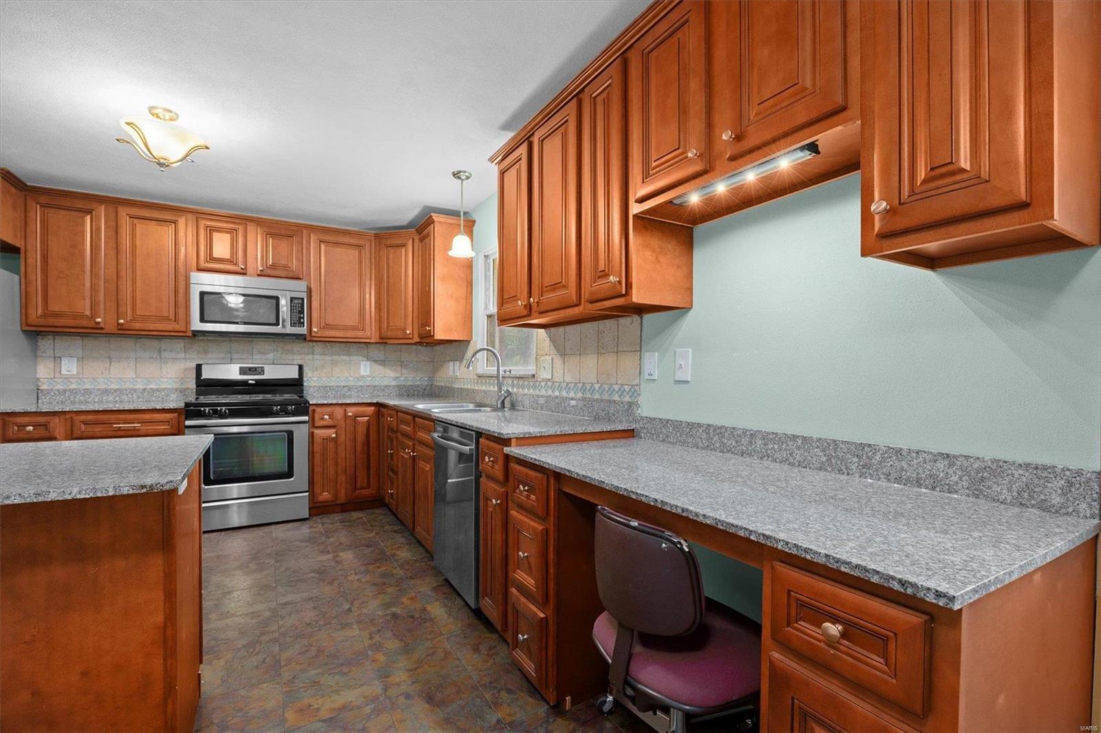 6201 Town Hall Road Belleville, IL 62223 - Photo 11 of 35 Gallery Image 11
