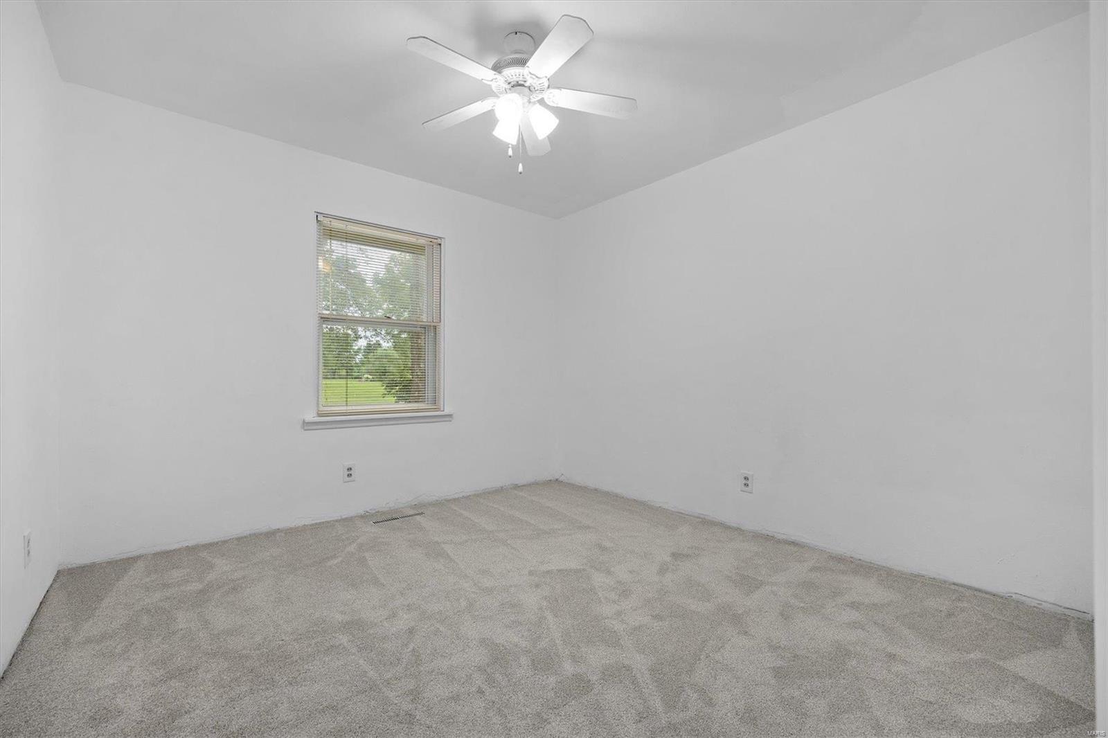 6201 Town Hall Road Belleville, IL 62223 - Photo 15 of 35 Gallery Image 15