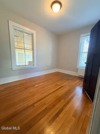 $3,200 | 226 North Greenbush Road, North Greenbush, NY 12180