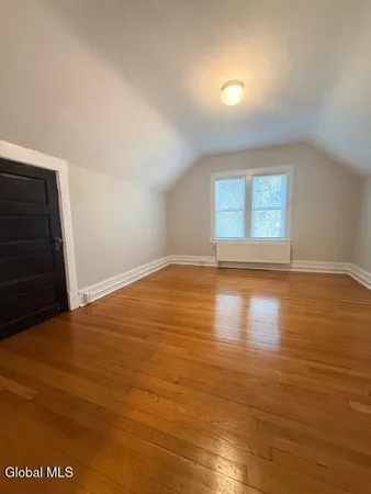 $3,200 | 226 North Greenbush Road, North Greenbush, NY 12180