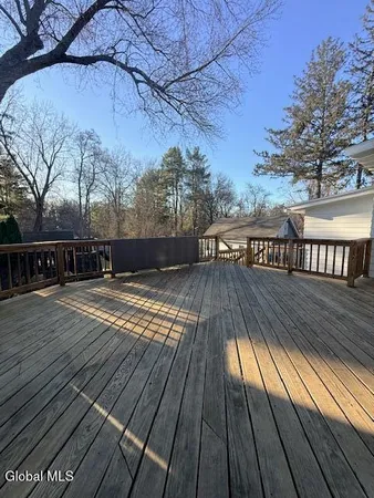 $3,200 | 226 North Greenbush Road, North Greenbush, NY 12180