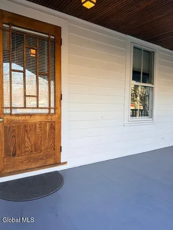 $3,200 | 226 North Greenbush Road, North Greenbush, NY 12180