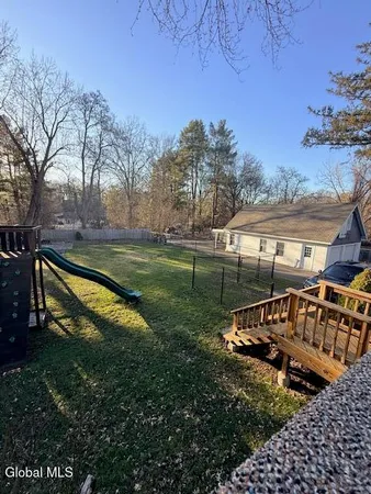 $3,200 | 226 North Greenbush Road, North Greenbush, NY 12180