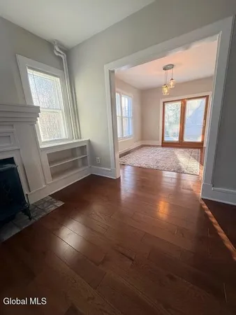 $3,200 | 226 North Greenbush Road, North Greenbush, NY 12180