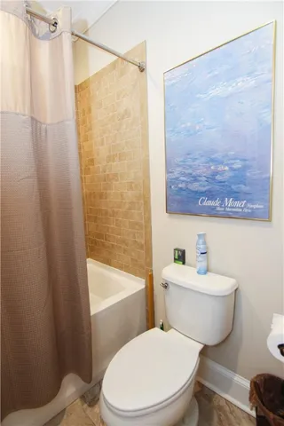 $3,950 | 105 Gascoigne Avenue, Unit 102, St. Simons Island, GA 31522