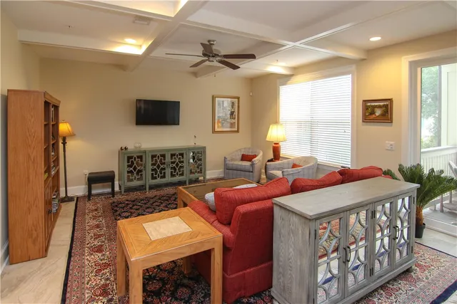 $3,950 | 105 Gascoigne Avenue, Unit 102, St. Simons Island, GA 31522