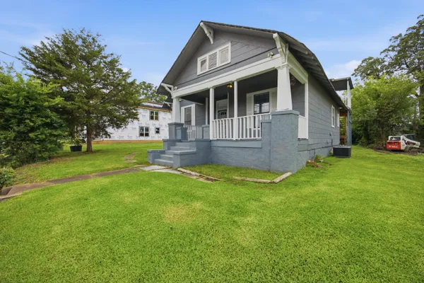$375,000 | 2111 Chamberlain Avenue, Chattanooga, TN 37404