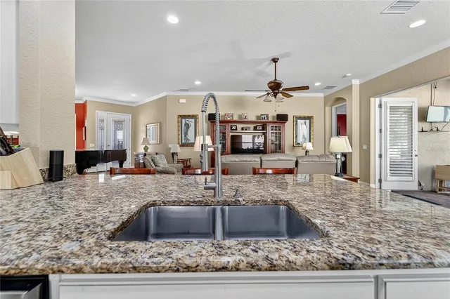 $565,000 | 1727 Laurel Glen Place, Lakeland, FL 33803