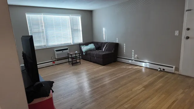 $274,900 | 99 Cluff Crossing Road, Unit C12, Salem, NH 03079