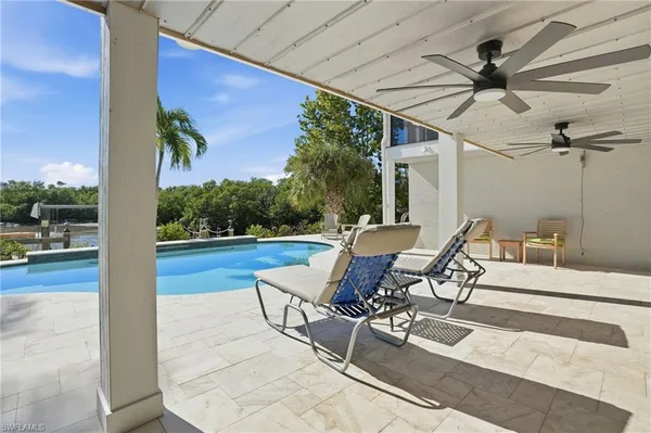 a building outdoor space with patio furniture