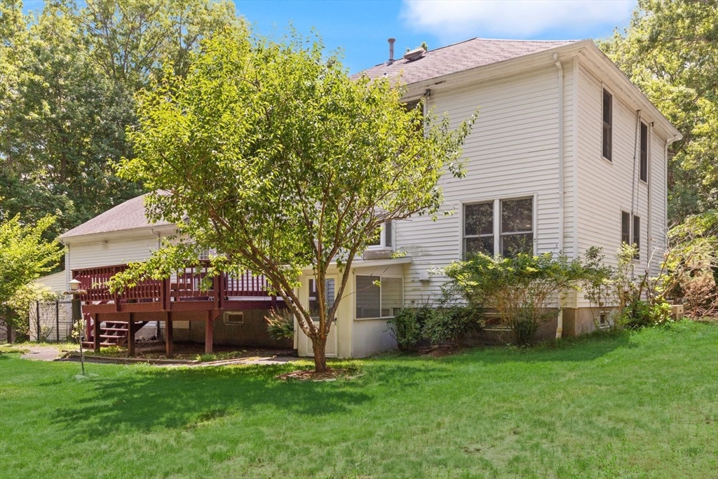 35 Castle Drive Sharon, MA 02067 - Photo 32 of 38