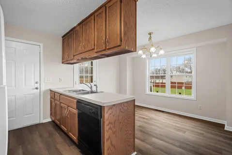 $220,000 | 221 Grassmire Drive, Clarksville, TN 37042