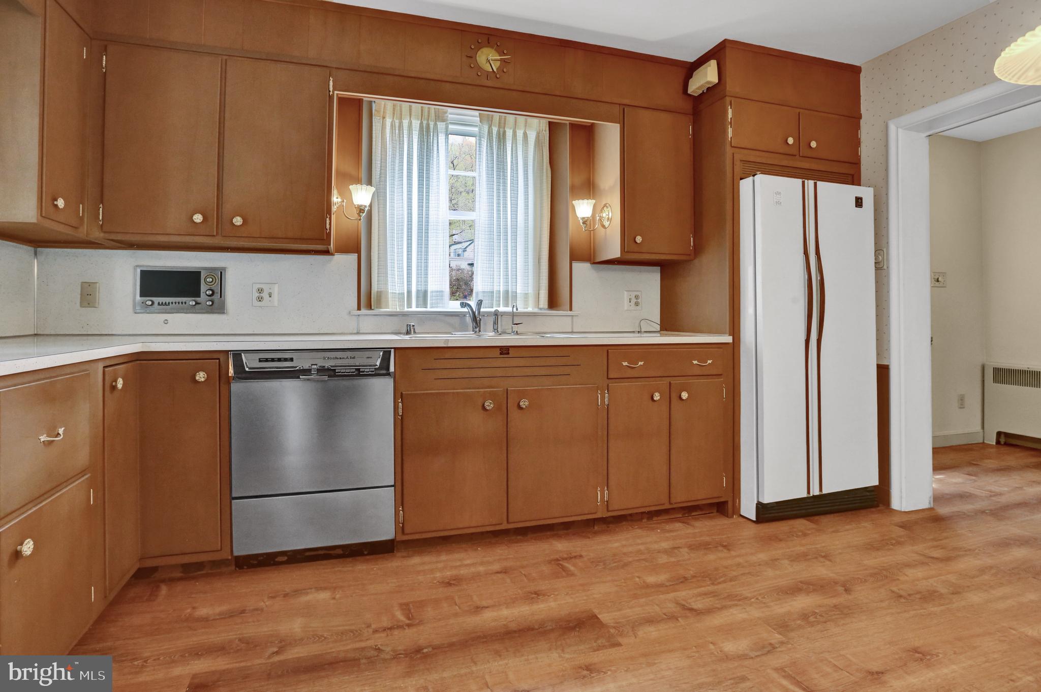 1300 Lorraine Road Reading, PA 19604 - Photo 11 of 28 Gallery Image 11