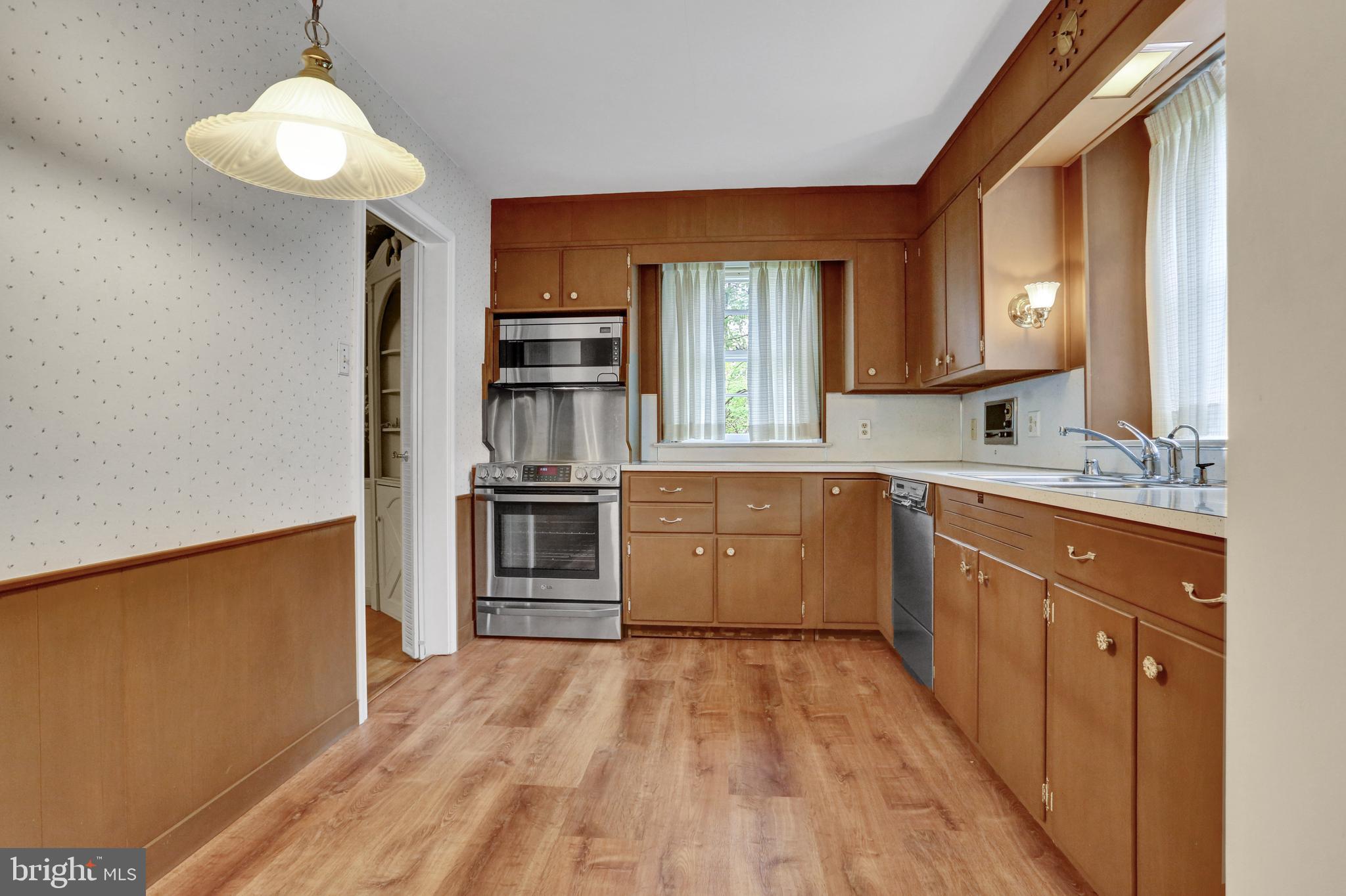 1300 Lorraine Road Reading, PA 19604 - Photo 12 of 28 Gallery Image 12