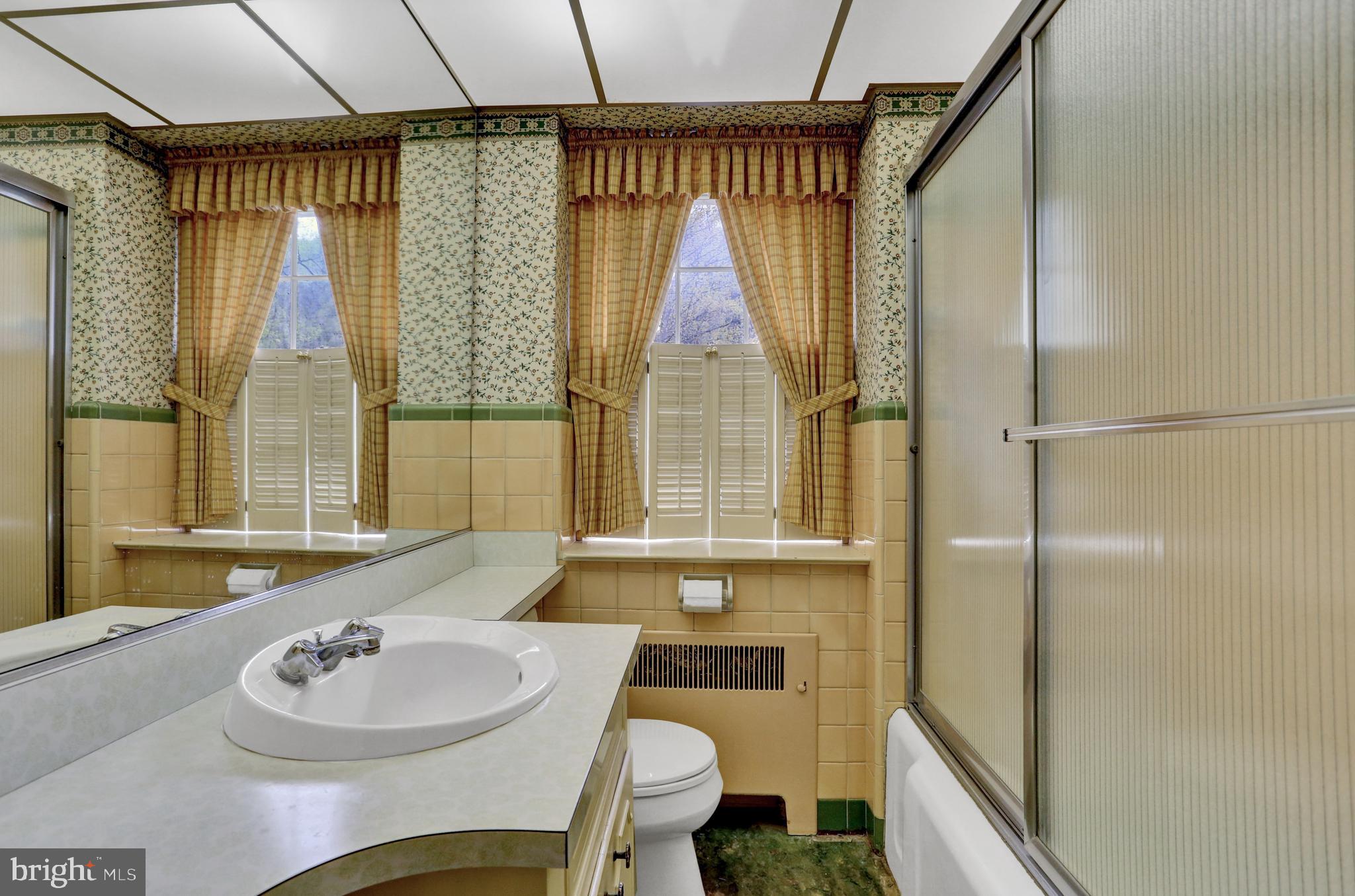 1300 Lorraine Road Reading, PA 19604 - Photo 19 of 28 Gallery Image 19